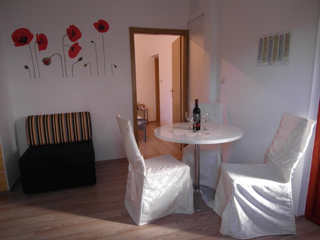 Apartment Antonio Sibenik Exterior photo